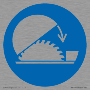 Mandatory: Use table saw adjustable guard